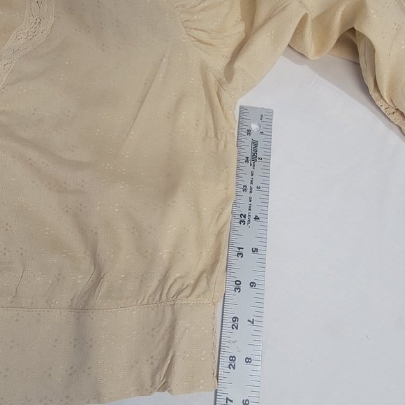 BOG Band of the Free Brie Light Camel Long Sleeve Top Lace Inserts Size … - Picture 7 of 14